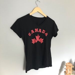 Black canada day tee